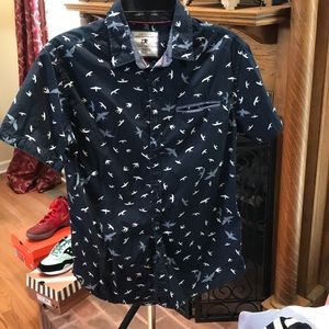 Button down short sleeve shirt